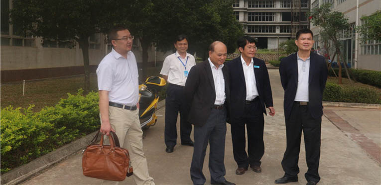 省教育厅林岗副巡视员到爱体育在线注册(中国)官方网站考察